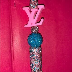 Designer inspired beaded pen with Glitter Accents